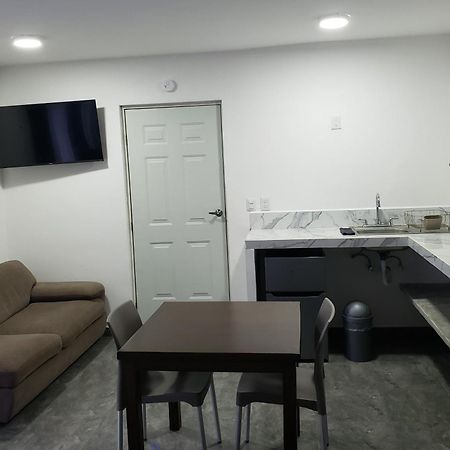 Casa Aura - King Suite With Kitchen And Balcony - 1St Floor Isla Mujeres Exterior foto