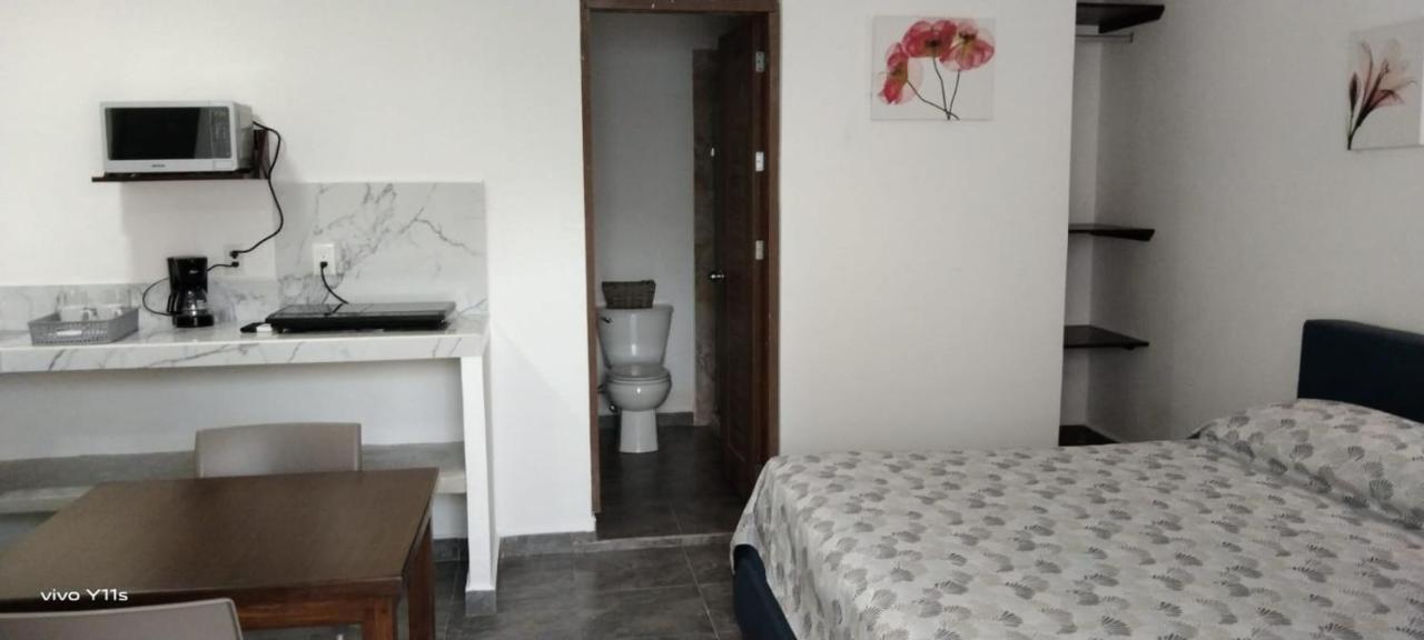 Casa Aura - King Suite With Kitchen And Balcony - 1St Floor Isla Mujeres Exterior foto